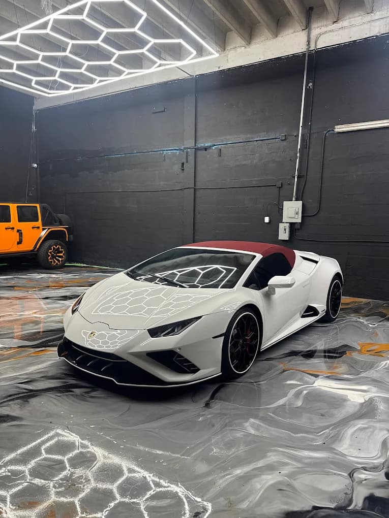 Lamborghini Huracán EVO Spyder — image 1