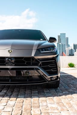 Lamborghini Urus - Thumbnail 6