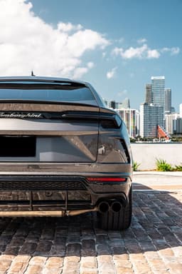 Lamborghini Urus - Thumbnail 8