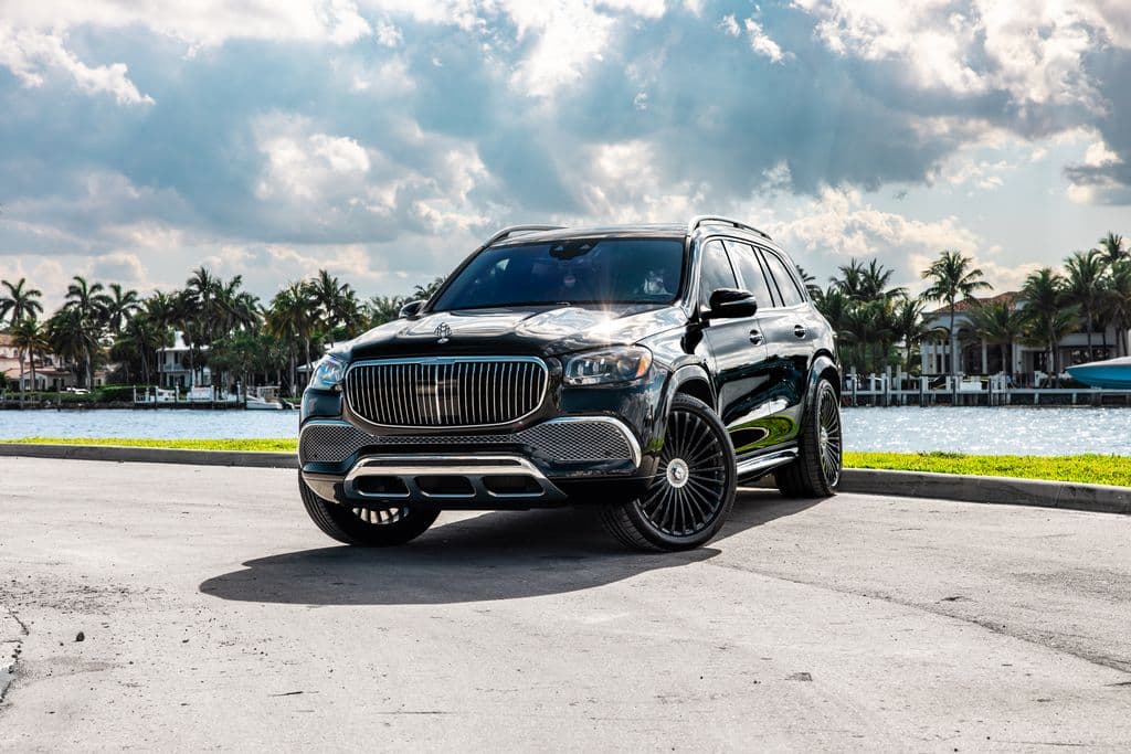 Mercedes GLS 600 - Image 1